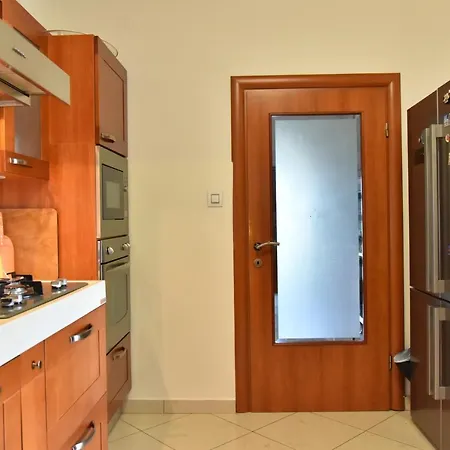 Lux Nina With Six Bedrooms, Private Pool By Adex Travel וילה זאדאר