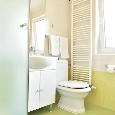וילה Lux Nina With Six Bedrooms, Private Pool By Adex Travel