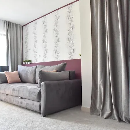 Lux Nina With Six Bedrooms, Private Pool By Adex Travel וילה