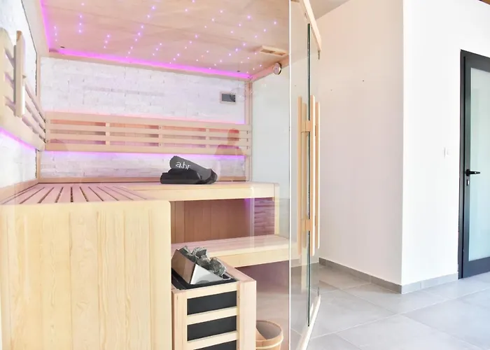 Lux Nina With Six Bedrooms, Private Pool By Adex Travel Willa *