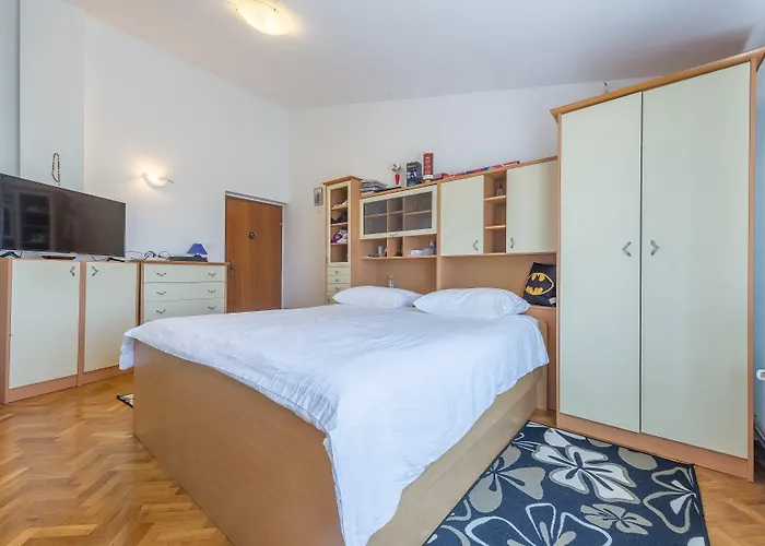 Lux Nina With Six Bedrooms, Private Pool By Adex Travel Willa