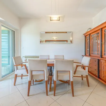 Lux Nina With Six Bedrooms, Private Pool, Sauna * Задар