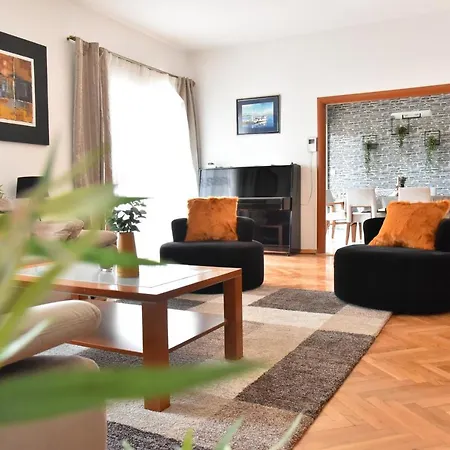 Lux Nina With Six Bedrooms, Private Pool By Adex Travel Villa Zadar