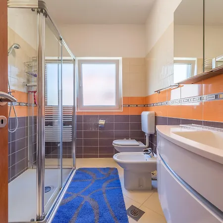 Lux Nina With Six Bedrooms, Private Pool By Adex Travel Vila *